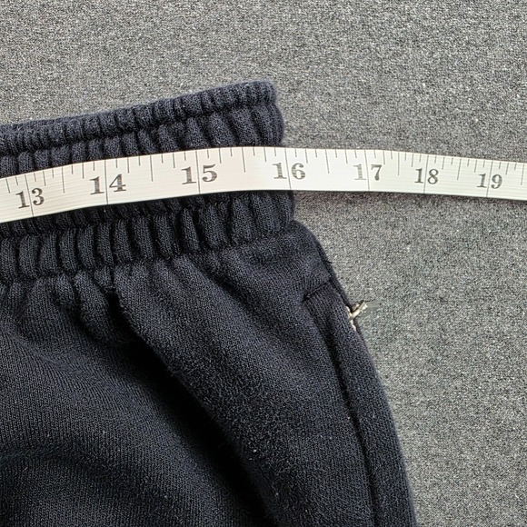 LeBron James L23 Nike Air Black White fleece Basketball Shorts Size XL Vintage - Picture 7 of 10